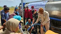BRI Peduli Salurkan Air Bersih ke Beberapa Wilayah di Jawa Timur Terdampak El Nino/Istimewa.