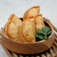 Ilustrasi pastel goreng/copyeightshutterstock/Edgunn