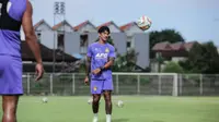 Irfan Bachdim gabung Persik Kediri pada putaran kedua BRI Liga 1 2023/2024. (Bola.com/Gatot Susetyo)