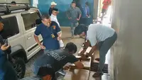 Sembunyikan 1.609 Kardus Oli Palsu, Polisi Gerebek Gudang Pupuk Bersubsidi di Polman