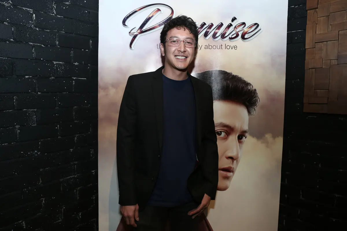 [Bintang] Dimas Anggara Optimis dengan Film Promise