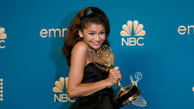 Zendaya Raih Penghargaan Aktris Utama Terbaik di Emmy Awards 2022