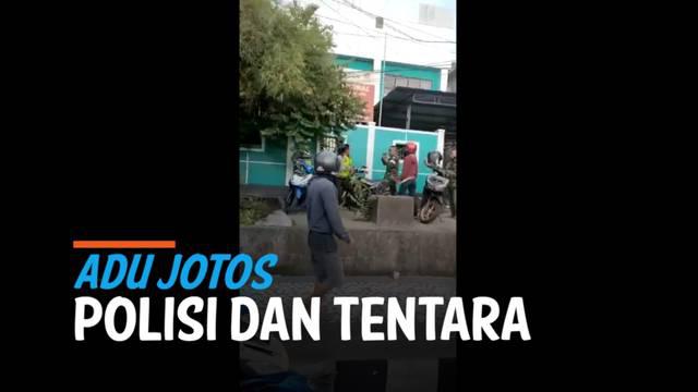 Peristiwa perkelahian antara dua orang polisi dan anggota TNI terekam video amatir. Peristiwa ini terjadi di Maluku Ambon hari Rabu (24/11).