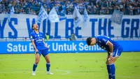 Persib Hattrick Juara Liga, Adam Alis dan Beckham Putra Persembahkan Trofi untuk Masyarakat Jawa Barat