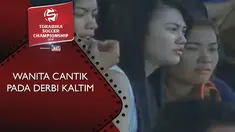 Pada laga derby Kalimantan antara Pusamania Borneo FC vs Persiba Balikpapan terlihat banyak wanita yang tertarik. Berikut wanita tersebut.