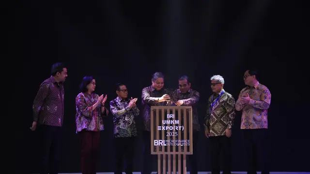 Wujudkan Komitmen Nyata Berdayakan UMKM, BRI UMKM EXPO(RT) dan Microfinance Outlook 2025 Resmi Dibuka