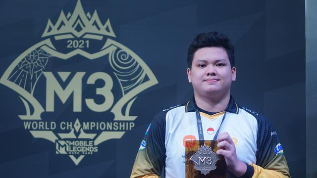 Albert Neilsen Iskandar (RRQ Alberttt)