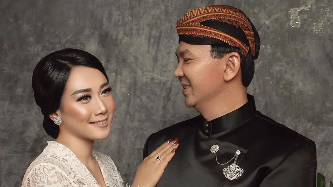 4 Momen Foto Pernikahan Ahok dan Puput Nastiti Devi