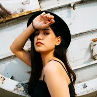 ilustrasi zodiak perempuan pendiam/theshots.co/Shutterstock