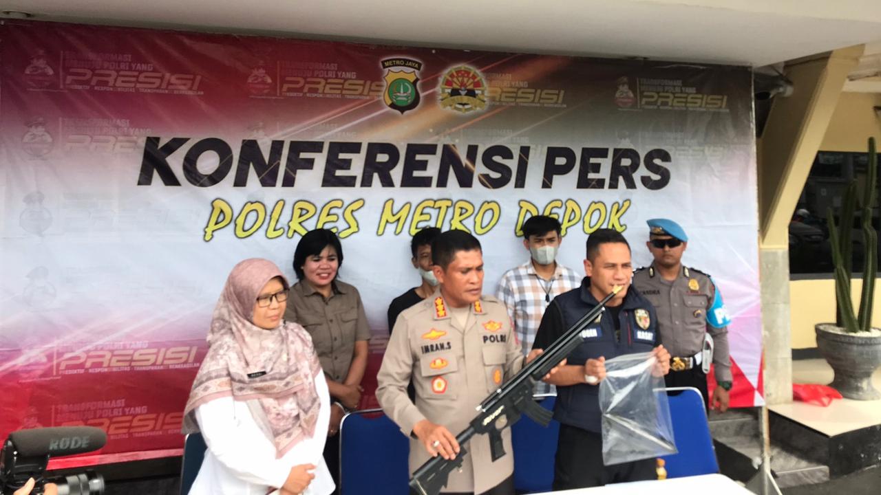 Ayah Sekap Anak di Depok