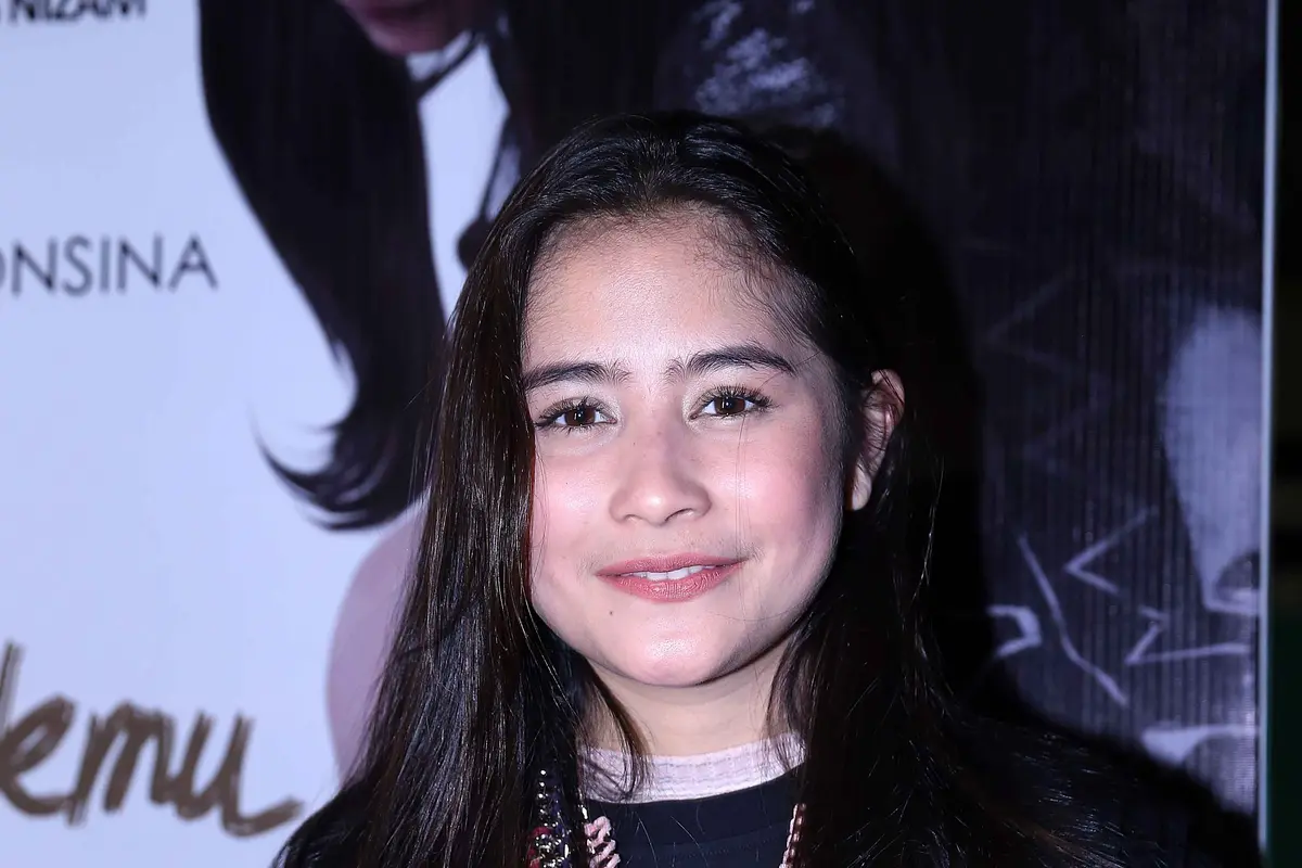 Prilly Latuconsina