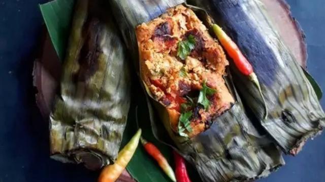 Resep pepes tempe udang jamur kuping. (dok. Cookpad @dapur_imaimey)