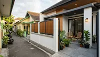 7 Rekomendasi Desain Teras Rumah untuk Rumah yang Berhadapan Langsung dengan Tetangga