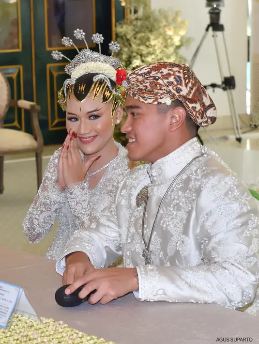 Prosesi akad nikah putra bungsu Presiden Joko Widodo, Kaesang Pangarep dengan Erina Gudono di Royal Ambarrukmo, Sleman, D.I Yogyakarta, Sabtu (9/12/2022). Kaesang Pangarep berhasil mengucapkan ijab kabul dalam satu kali tarikan nafas. (FOTO: Agus Suparto/Biro Pers Istana Kepresidenan)