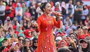 6 Potret Krisdayanti Manggung di Bung Karno Fest 2026, Sekaligus Sambut HUT Ke-499 Jakarta