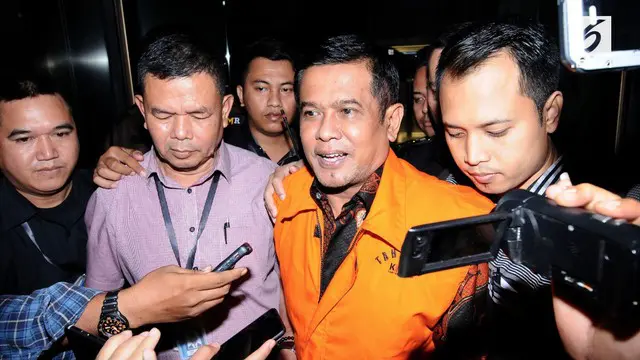 VIDEO: Resmi Ditahan KPK, Bupati Nganjuk Minta Maaf