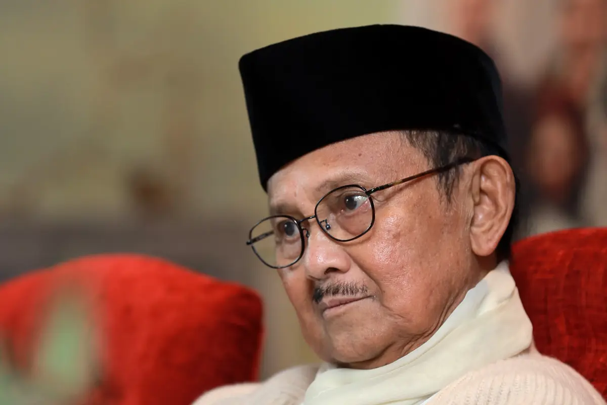 B.J Habibie