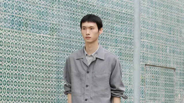 Capsule Collection Linen dari Clare Waight Keller