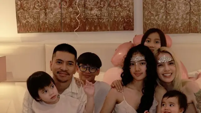 Sheila Marcia rayakan sweet 15 Leticia. (credit:instagram.com/itssheilamj)