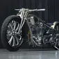 Harley-Davidson Softail Evolution full kustom berbahan stainless steel jawara Kustomfest 2017. (ist)