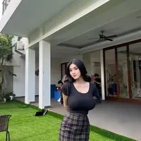 Anastasya Khosasih (instagram : anastasyakh)
