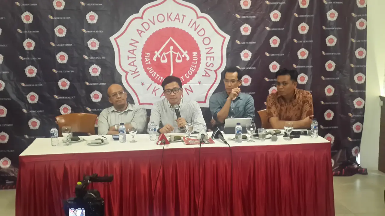Direktur Amnesty International Indonesia Usman Hamid