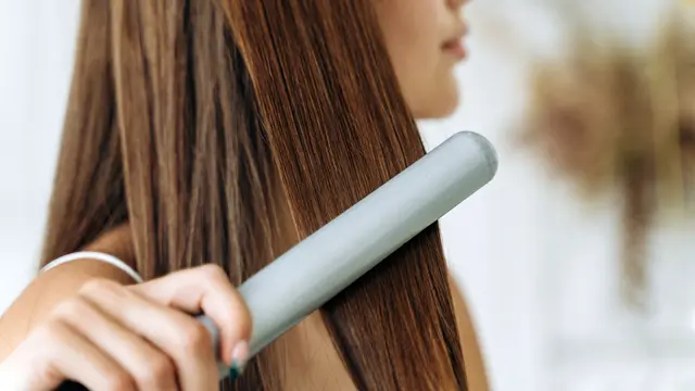 Rambut Rusak karena Smoothing Jangan Dianggap Remeh, Yuk Kembalikan Kilau Sehat Alaminya!