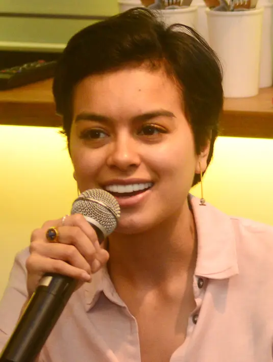 Enggak bisa dipungkiri, bahwa kesuksesan bermusik yang dilakoni selama ini, tidak terlepas dari nama besar ayahnya seorang musisi jazz di Tanah Air, Indra Lesmana. (Galih W. Satria/Bintang.com)