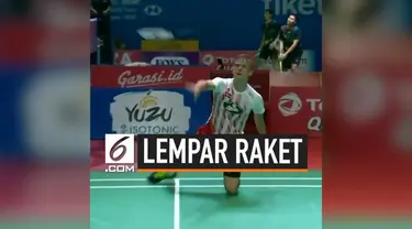 Kejadian unik terjadi saat pertandingan tunggal putra Indonesia Open antara Indonesia da Denmark. Pebulu tangkis Demnark melempar raket saat melawan Jonatan Christie.