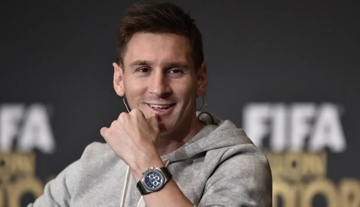 Lionel Andrés "Leo" Messi, lahir di Rosario, 24 Juni 1987. Bersama El-Barca, Messi telah meciptakan banyak rekor. Ia menjadi pencetak gol terbanyak di Barcelona dengan torehan 374 gol. Dan sepertnya akan terus bertambah.(AFP Photo)