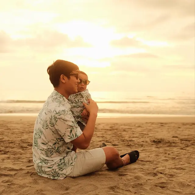 [Fimela] Rizky Billar dan Baby L