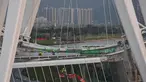 Foto yang diabadikan pada 6 Oktober 2020 ini menunjukkan lokasi pembangunan sebuah kincir ria di taman budaya pesisir Baoan di Shenzhen, Provinsi Guangdong, China selatan. Kincir ria setinggi 128 meter tersebut saat ini sedang dalam tahap pembangunan. (Xinhua/Liu Dawei)