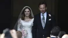 Geri Halliwell, mantan personel Spice Girls resmi menikah dengan Christian Horner, seorang bos F1, di gereja St. Mary di Berdfordshire, Inggris, Jumat (15/5/2015). (REUTERS/Toby Melville)