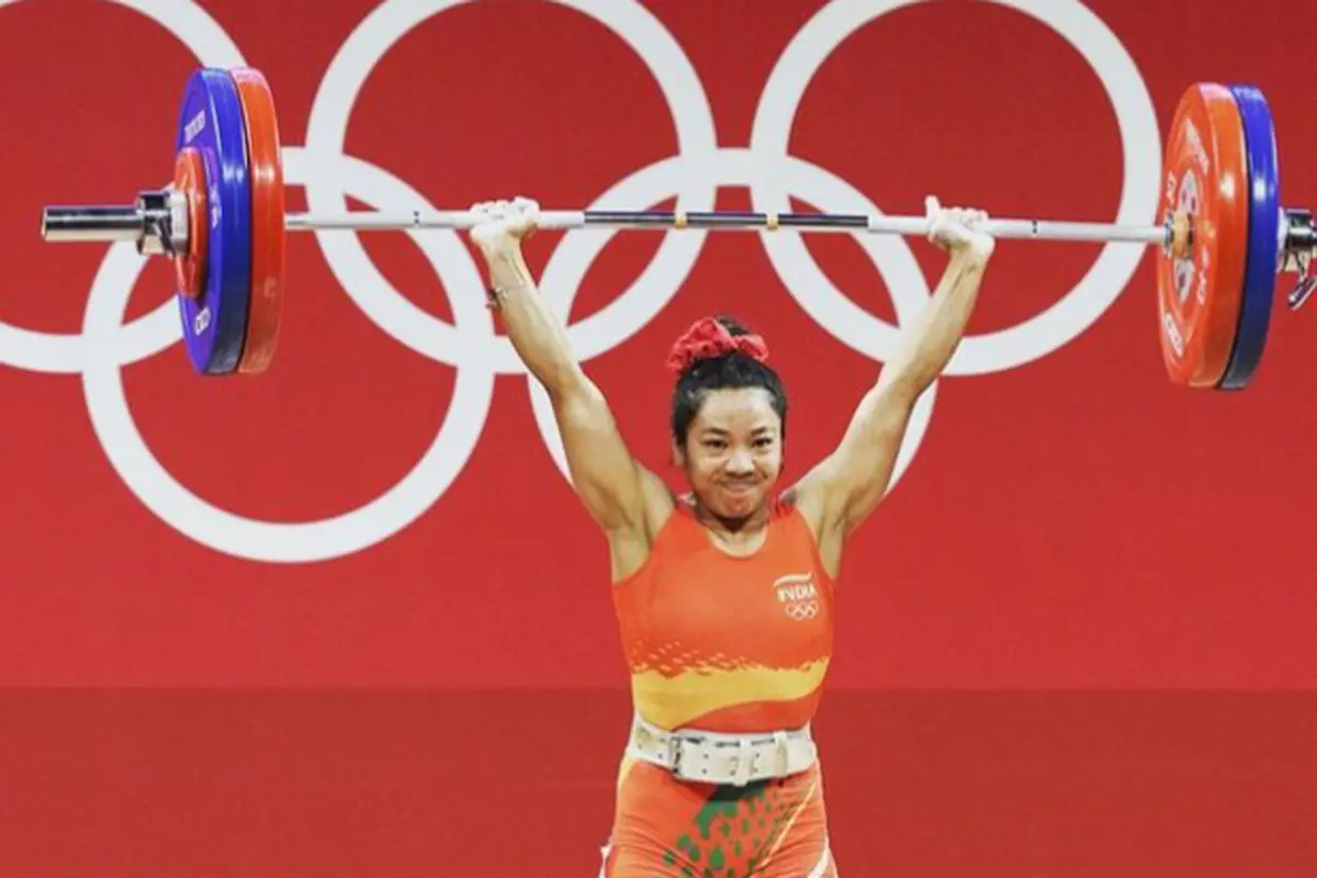 Raih Medali Perak di Olimpiade Tokyo 2020, Lifter India Dapat Bonus Pizza dan Tiket Bioskop Seumur Hidup