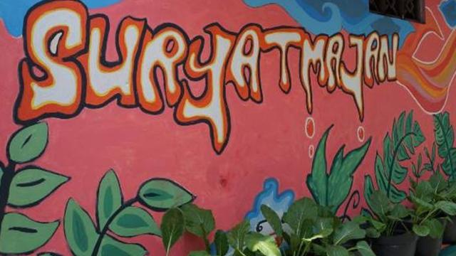 Program Cat Kawasan Kumuh Let's Colour Dulux