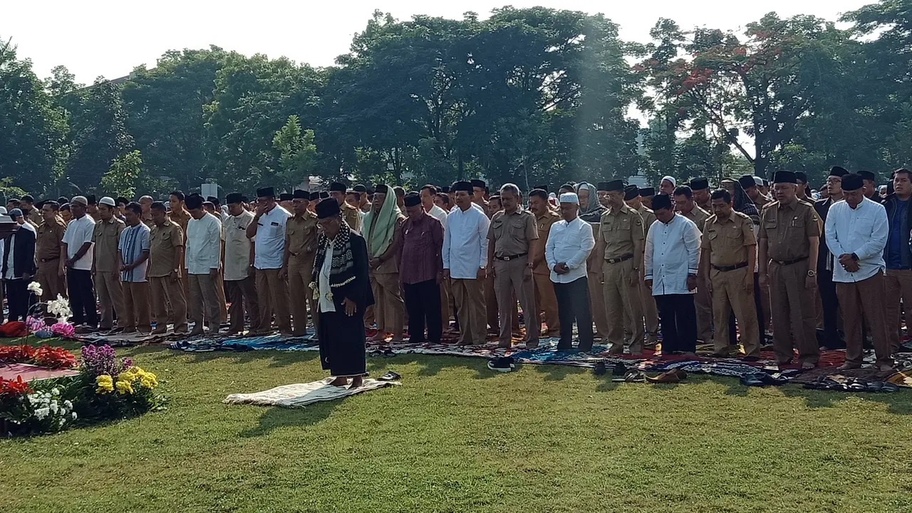 Salat Istisqa Lapangan Gasibu