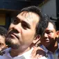 Saipul Jamil saat hendak dipindahkan dari Kejari Jakarta Utara ke Rutan Cipinang. [Foto: Herman Zakharia/Liputan6.com]