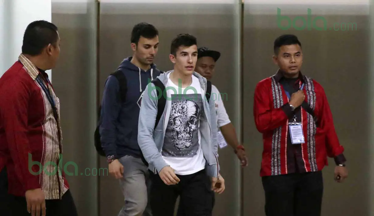 Kehadiran Marc Marquez di Indonesia merupakan yang ketiga kalinya setelah tahun 2014 dan 2015. Jumat (12/2/2016). (Bola.com/Nicklas Hanoatubun)