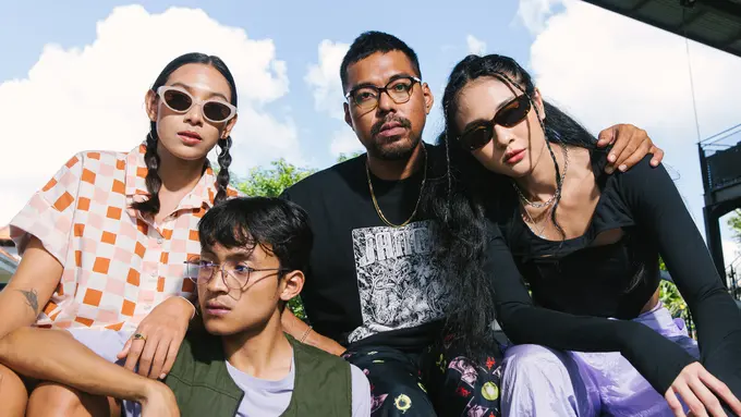 Memilih Kacamata sesuai bentuk wajah