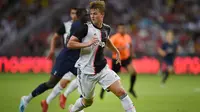 3. Matthijs de Ligt (Juventus/Belanda) - Bek. (AFP/Roslan Rahman)