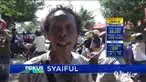 Sebuah truk bernomor polisi BE 9259 CB menghantam bagian depan Hotel Mahkota Plengkung di Jalan Yos Sudarso, Kelurahan Klatak, Kecamatan Kalipuro, Banyuwangi, Jawa Timur, Rabu (3/5). Kejadian tersebut terjadi diduga karena sopir kendaraan lupa menari...