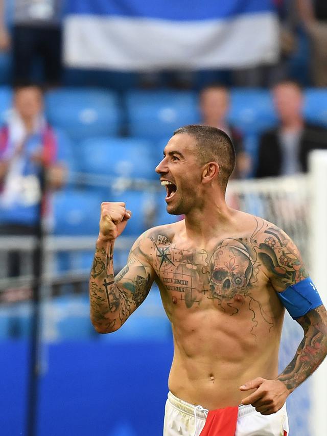 Tato Keberuntungan Aleksandar Kolarov