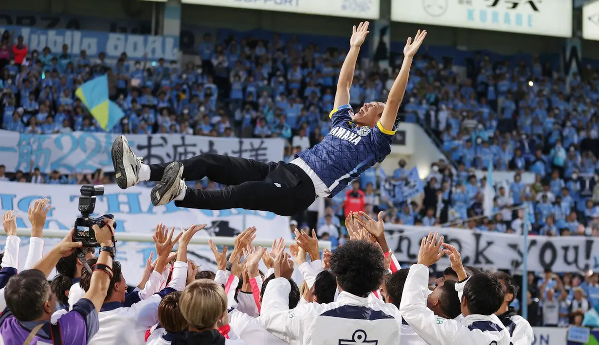 tim yang promosi ke kasta tertinggi J1 League adalah Machida Zelvia, Jubilo Iwata dan Tokyo Verdy. (Dokumentasi J.League)