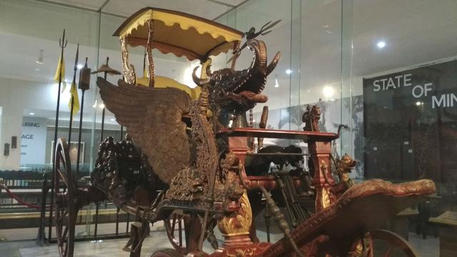 Kereta Singa Barong, Simbol Akulturasi Budaya dan Inspirasi Mobil Eropa