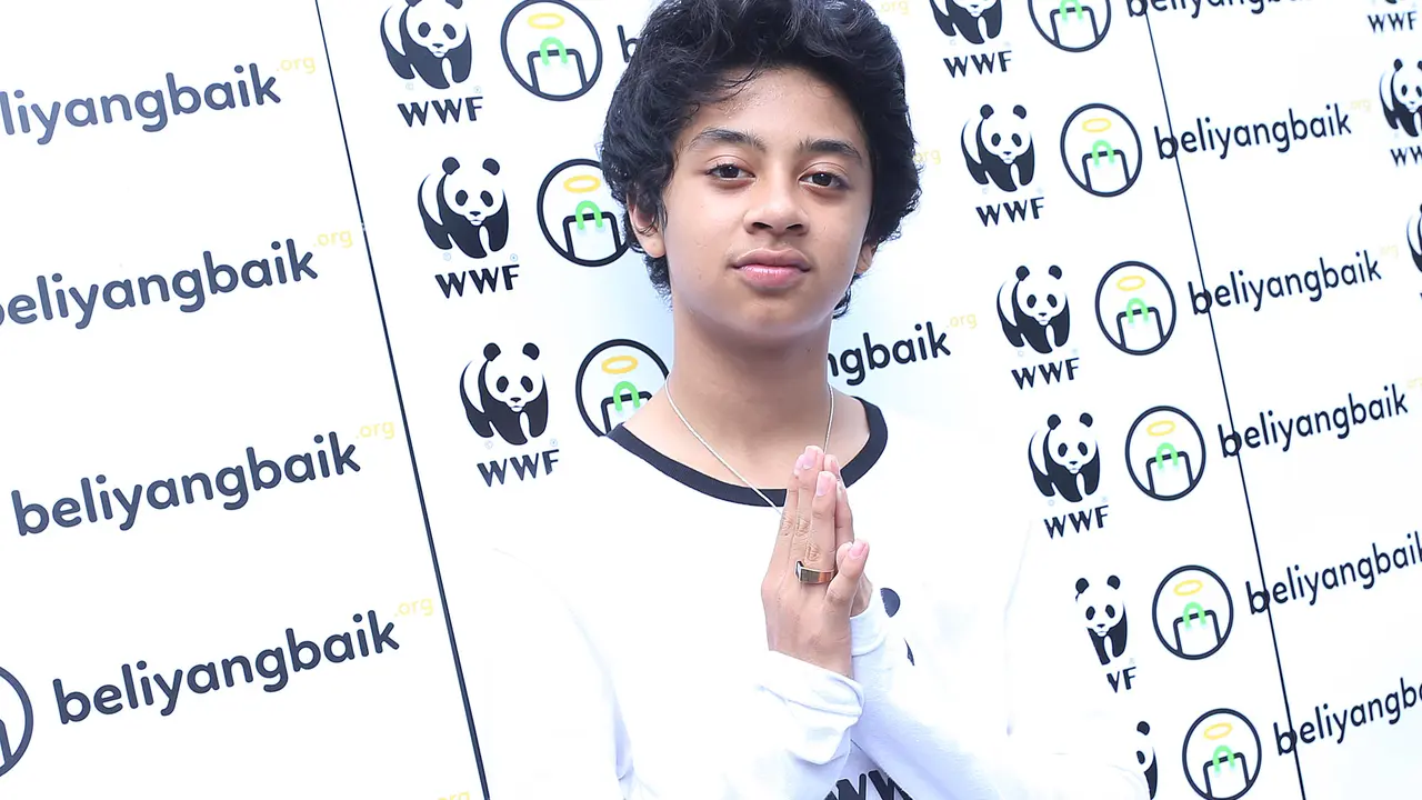 [Bintang] Bastian Steel