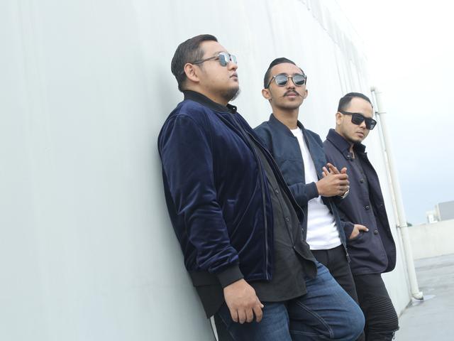 Pergi Saja Single Anyar St12 Yang Minim Ornamen News Entertainment Fimela Com