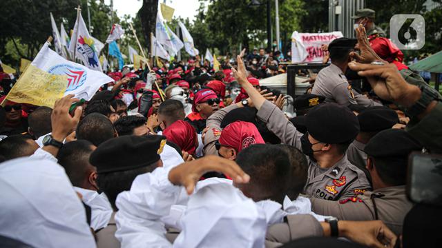 Buruh Tagih Janji Anies Baswedan Menaikkan UMP 2022 DKI Jakarta