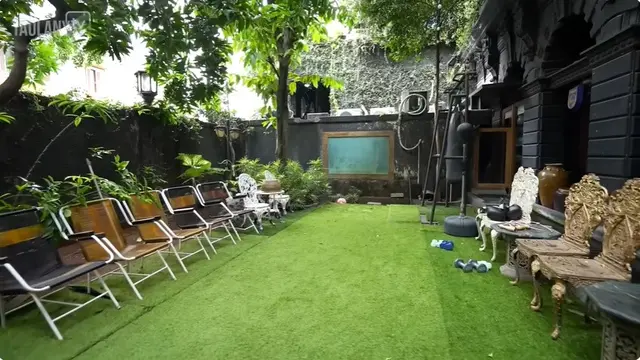 10 Potret Rumah Baru El Rumi, Berkonsep Klasik Penuh Ornamen Kayu