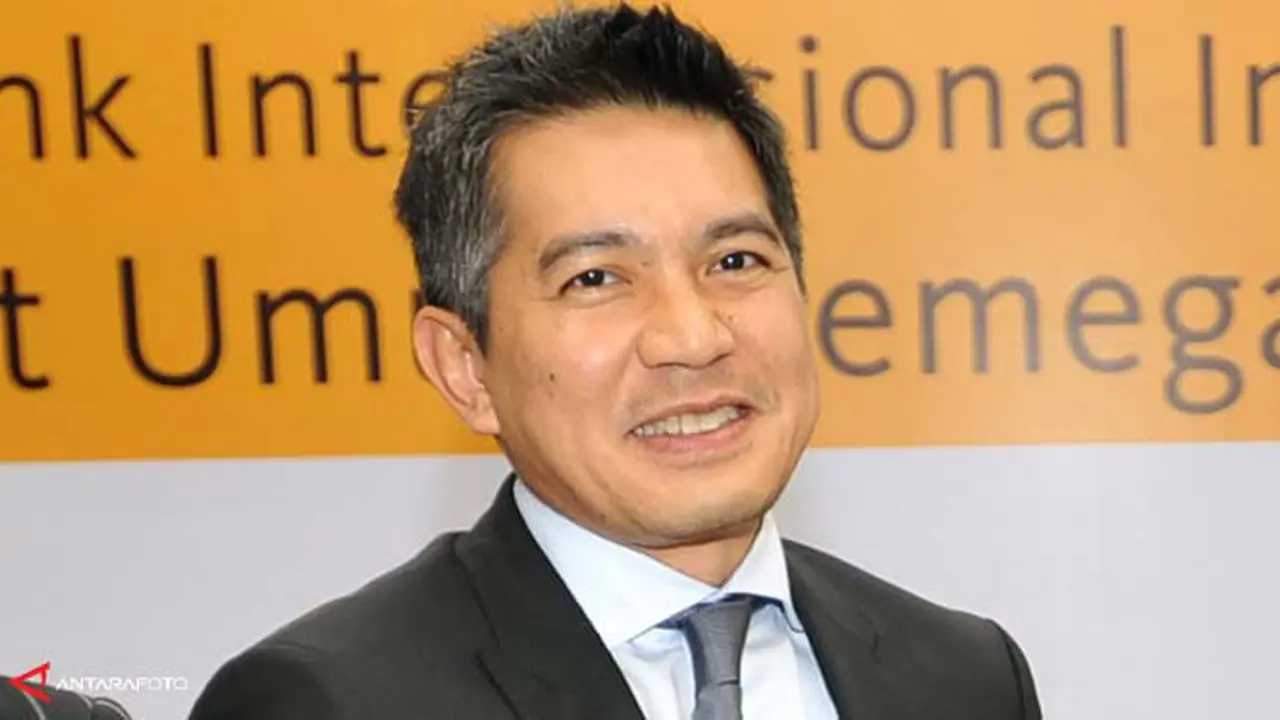 presdir-bii-131111c.jpg