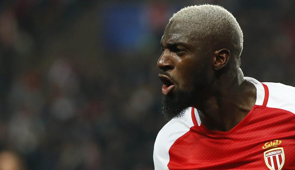 Kehadiran Tiemoue Bakayoko membuat masa depan Nemanja Matic di Chelsea semakin suram. (EPA/Guillaume Horcajuelo)